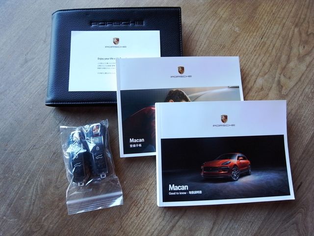 PORSCHE MACAN 2022 Image 31