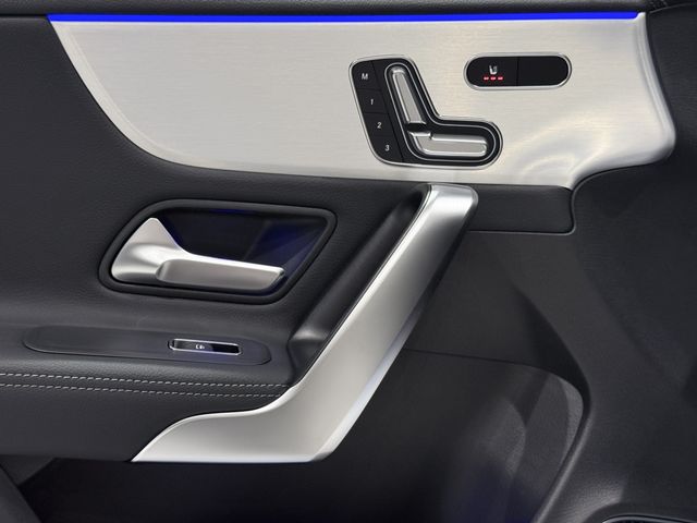 MERCEDES BENZ MERCEDES AMG CLA SHO 2025 Image 31