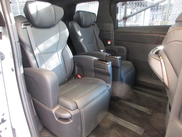 TOYOTA ALPHARD HYBRID 2023 Image 31