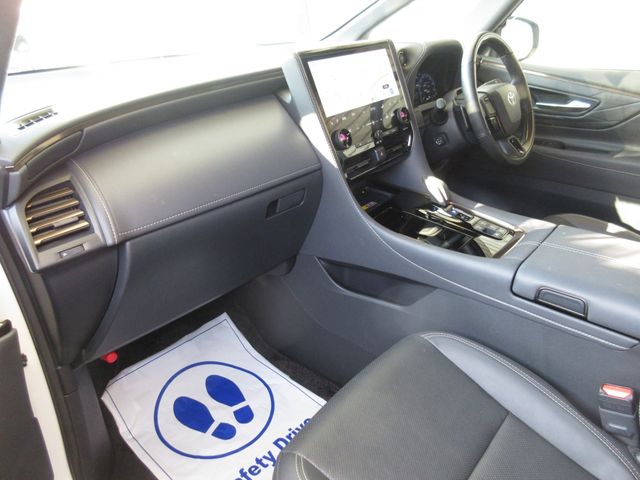TOYOTA ALPHARD HYBRID 2023 Image 31