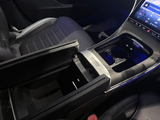 MERCEDES BENZ C CLAS 2025 Image 31