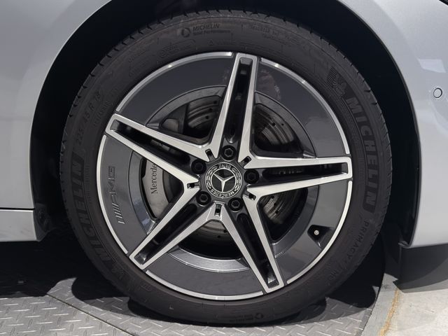 MERCEDES BENZ C CLAS 2025 Image 31