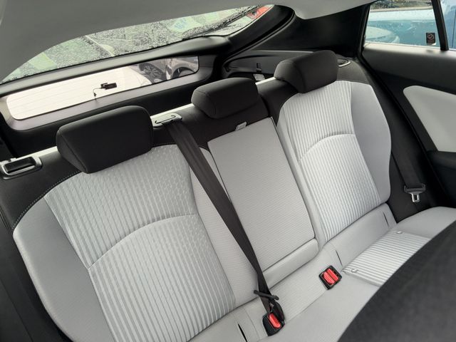 TOYOTA PRIUS 2016 Image 31