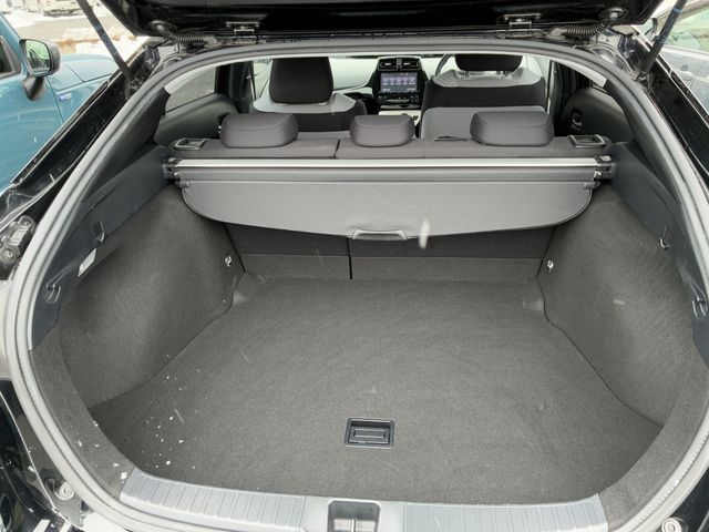 TOYOTA PRIUS 2016 Image 31