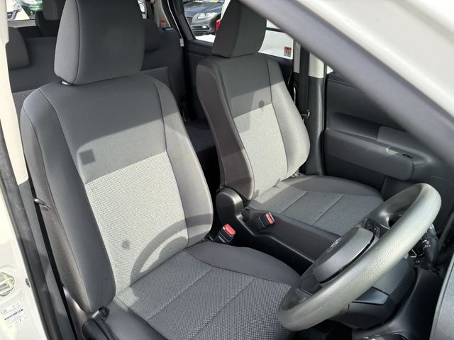 TOYOTA SIENTA HYBRID 2023 Image 31