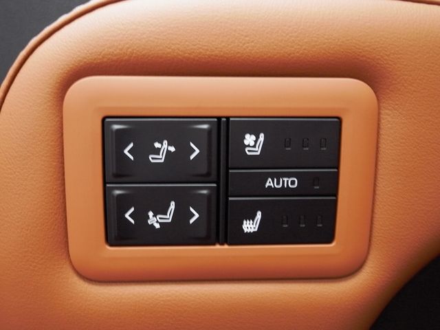 TOYOTA VELLFIRE  HYBRID 2026 Image 31