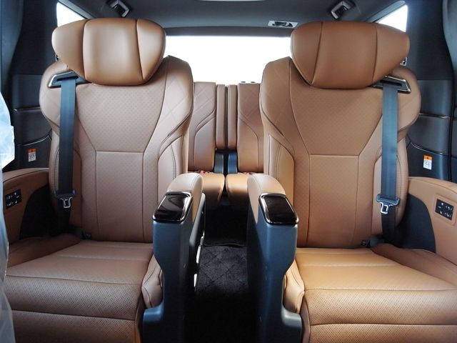 TOYOTA VELLFIRE  HYBRID 2026 Image 31