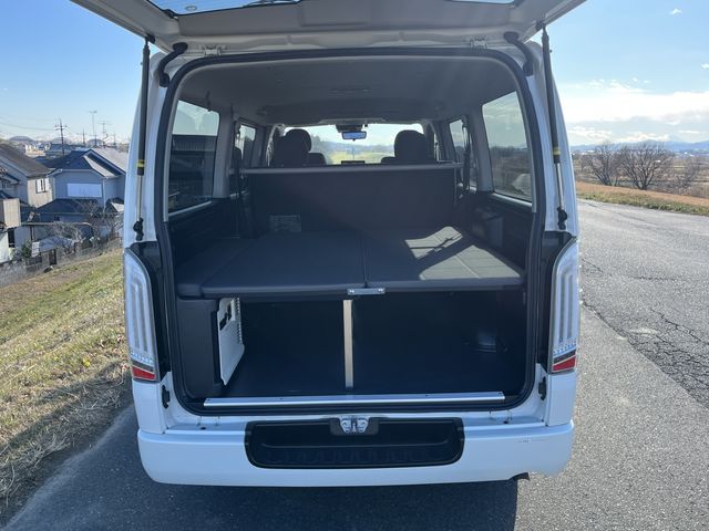 TOYOTA HIACE VAN 2WD 2021 Image 31