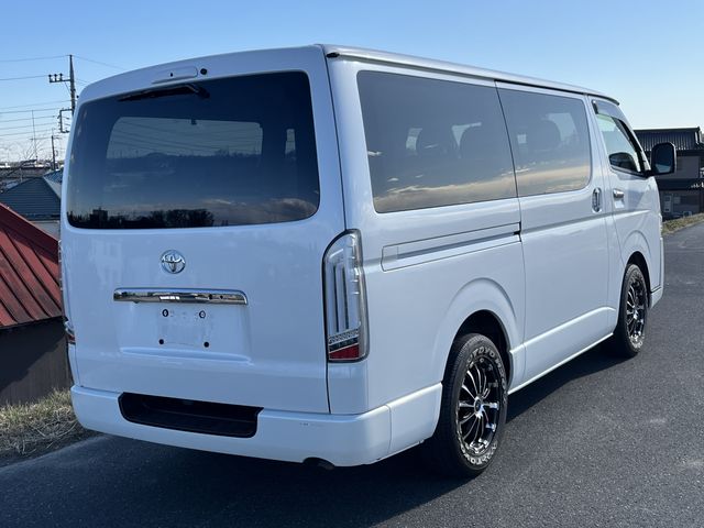 TOYOTA HIACE VAN 2WD 2021 Image 31