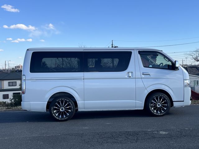 TOYOTA HIACE VAN 2WD 2021 Image 31