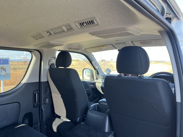 TOYOTA HIACE VAN 2WD 2021 Image 31