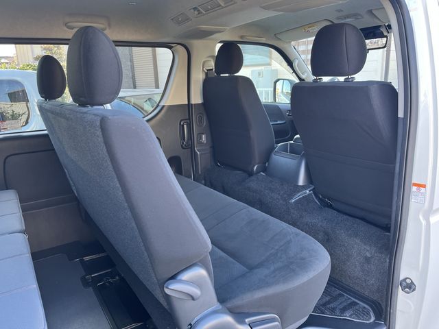 TOYOTA HIACE VAN 2WD 2021 Image 31