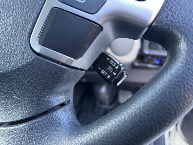 TOYOTA HIACE VAN 2WD 2021 Image 31