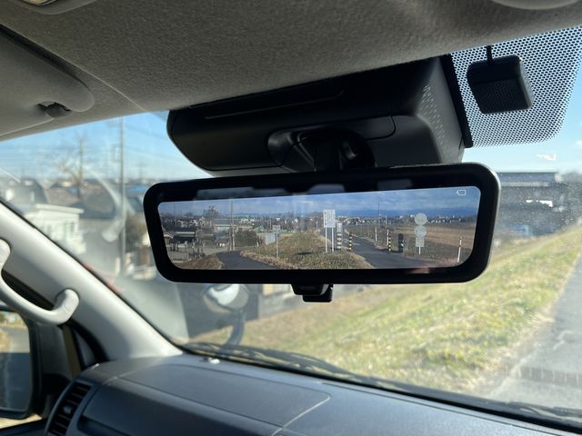 TOYOTA HIACE VAN 2WD 2021 Image 31