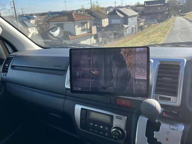 TOYOTA HIACE VAN 2WD 2021 Image 31