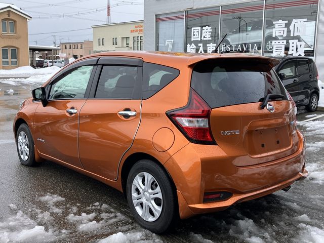 NISSAN NOTE 2017 Image 31