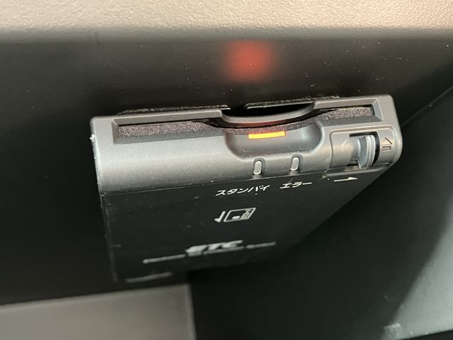 NISSAN NOTE 2017 Image 31