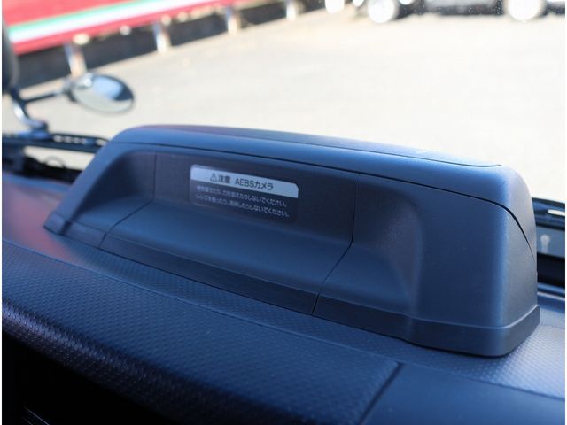 ISUZU ELF 2020 Image 31