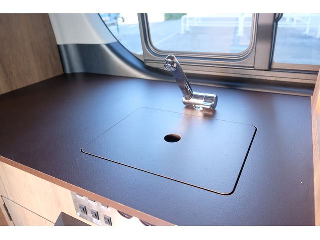 TOYOTA REGIUSACE VAN 2WD 2014 Image 31