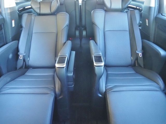 TOYOTA VELLFIRE  HYBRID 4WD 2020 Image 31