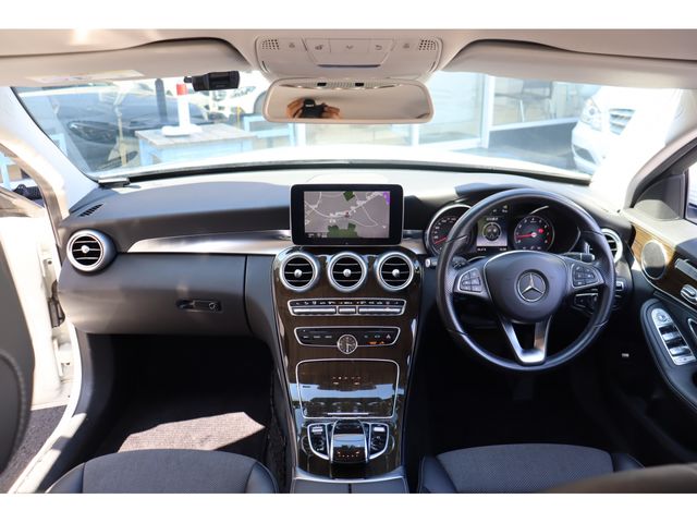 MERCEDES BENZ C CLAS 2015 Image 31