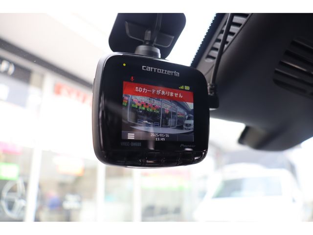 MERCEDES BENZ C CLAS 2017 Image 31