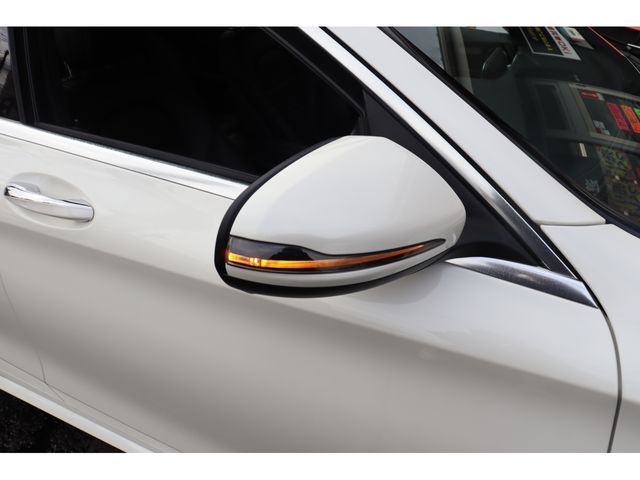 MERCEDES BENZ C CLAS 2017 Image 31