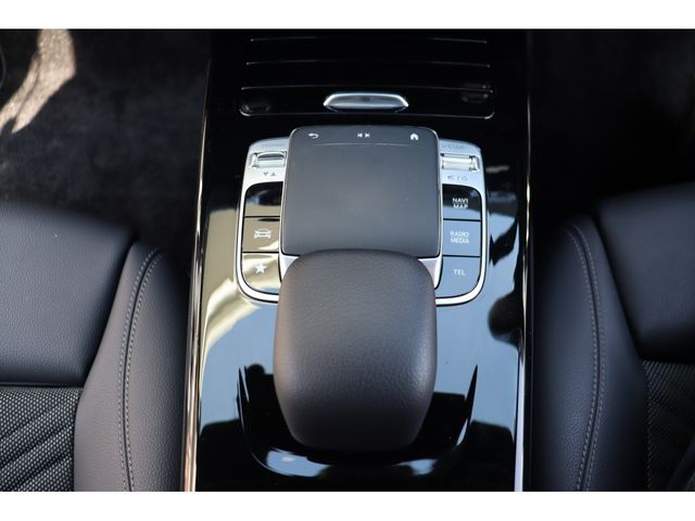 MERCEDES BENZ A CLAS 2019 Image 31