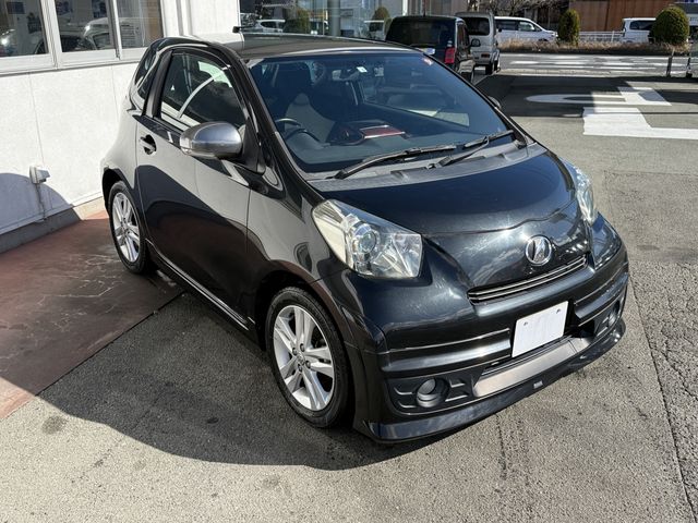 TOYOTA IQ 2011 Image 31
