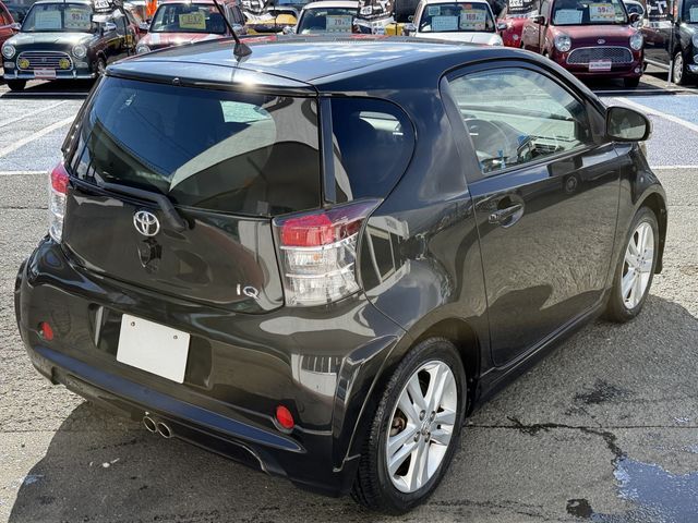 TOYOTA IQ 2011 Image 31