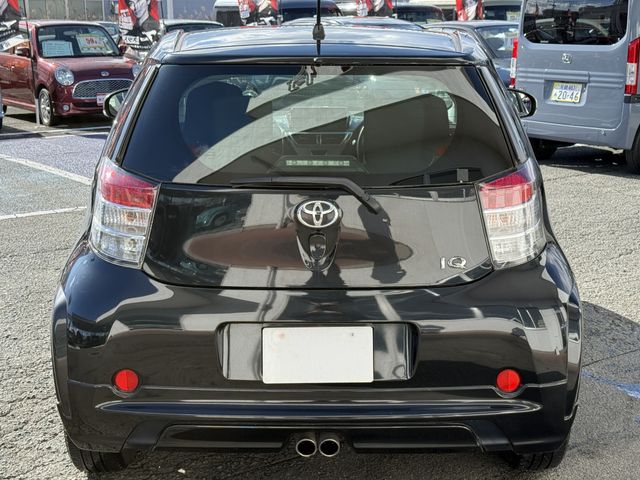 TOYOTA IQ 2011 Image 31