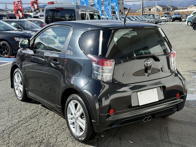 TOYOTA IQ 2011 Image 31
