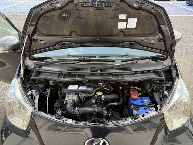 TOYOTA IQ 2011 Image 31