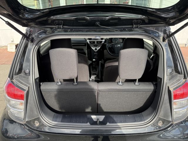 TOYOTA IQ 2011 Image 31