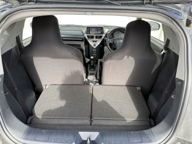TOYOTA IQ 2011 Image 31