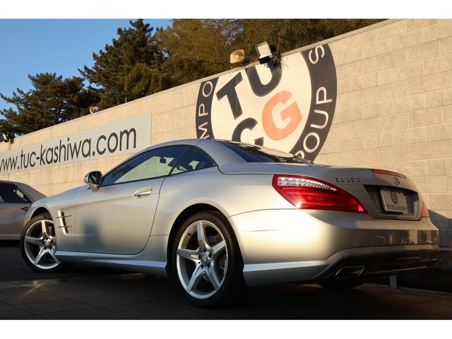 MERCEDES BENZ SL CLA 2013 Image 31