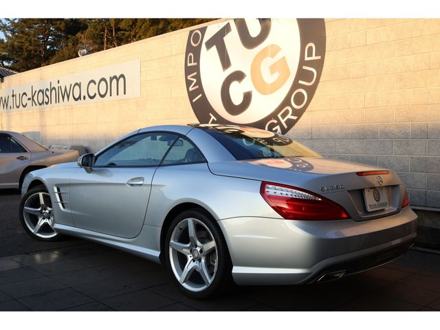 MERCEDES BENZ SL CLA 2013 Image 31