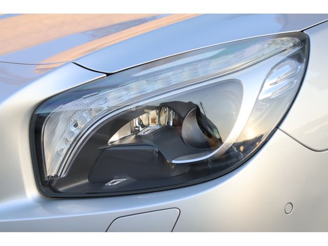 MERCEDES BENZ SL CLA 2013 Image 31