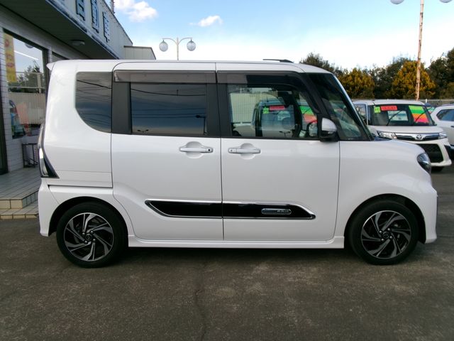 DAIHATSU TANTO CUSTOM 2021 Image 31