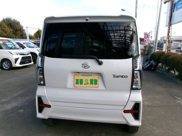 DAIHATSU TANTO CUSTOM 2021 Image 31