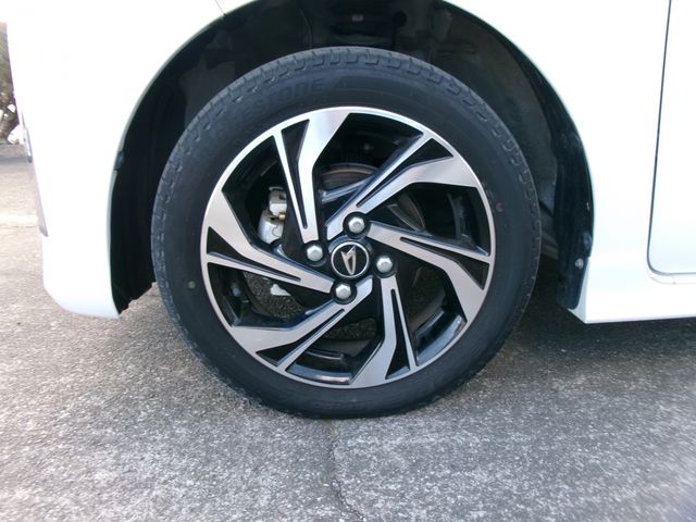 DAIHATSU TANTO CUSTOM 2021 Image 31