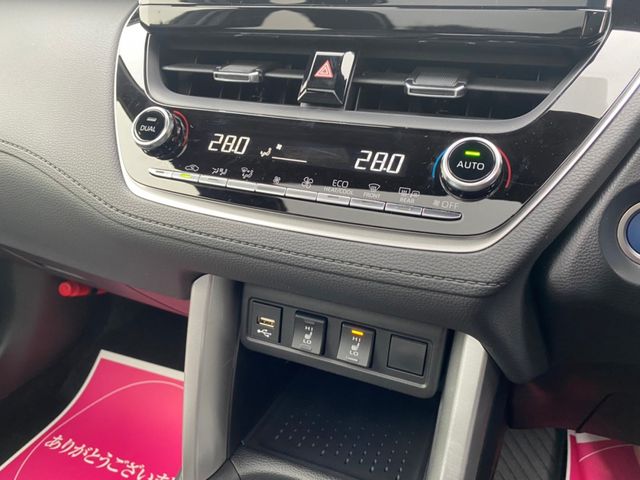 TOYOTA COROLLA CROSS HYBRID 2025 Image 31