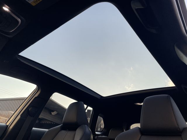 TOYOTA COROLLA CROSS HYBRID 2025 Image 31