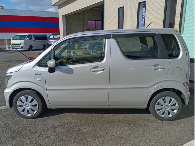 SUZUKI WAGON R 2022 Image 31