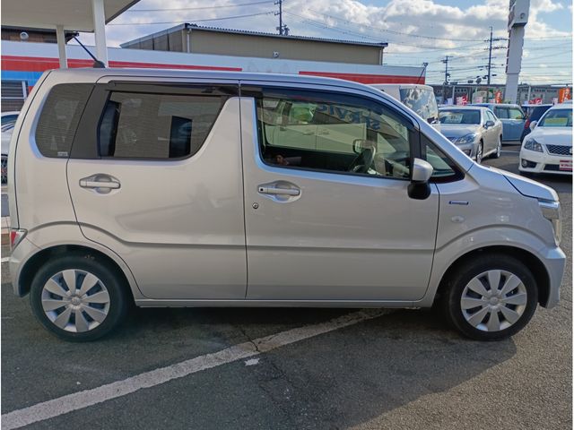 SUZUKI WAGON R 2022 Image 31