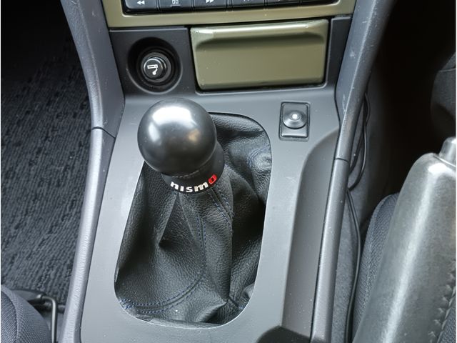 NISSAN SKYLINE 1999 Image 31