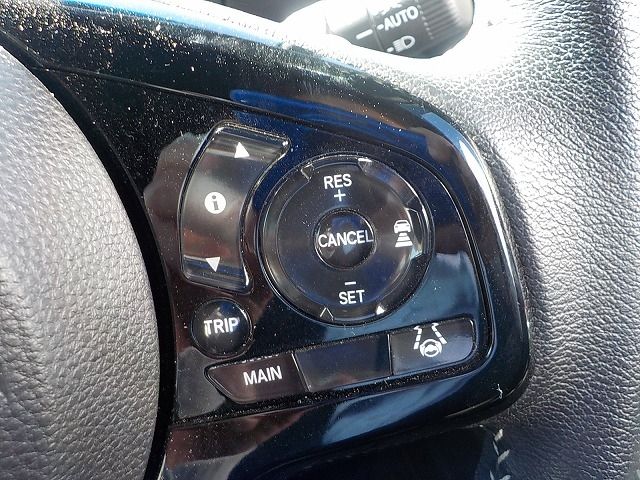 HONDA N BOX CUSTOM 2023 Image 31