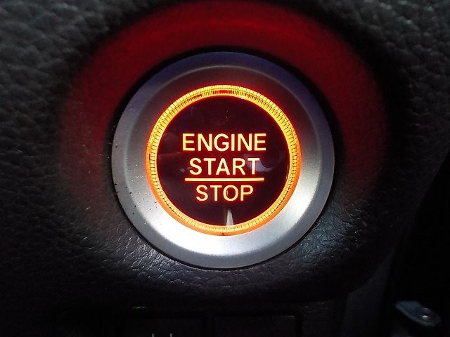 HONDA N BOX CUSTOM 2023 Image 31