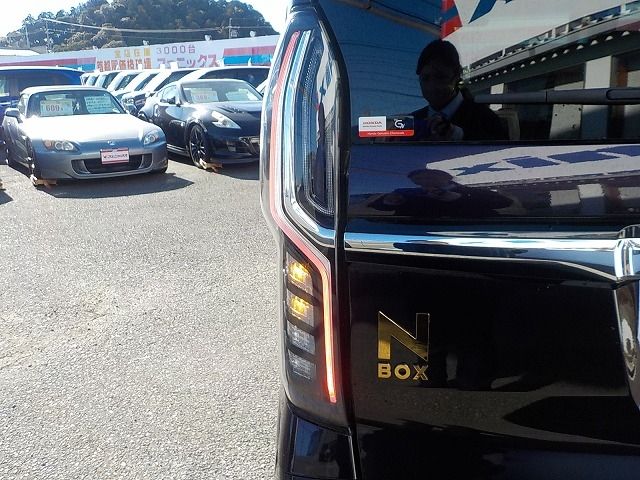 HONDA N BOX CUSTOM 2023 Image 31