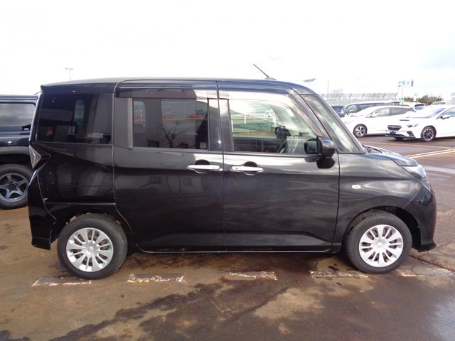 TOYOTA TANK 2018 Image 31